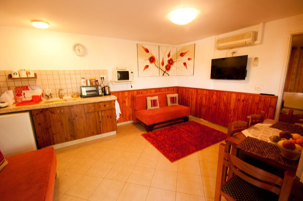 Sheʼar Yashuv Elimelech Bapardesヴィラ 部屋 写真